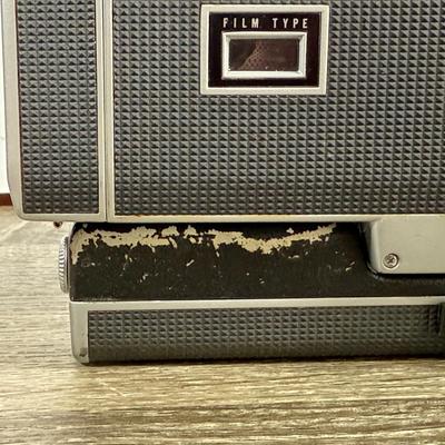 LOT 163F: Vintage Argus/Cosina Super Eight Electric Zoom Reflex Movie Camera Model 708 w/ Manual