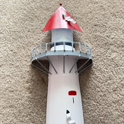 LOT 173F: Florida Palm Tree Wall Clock & 3D Metal Lighthouse Wall Art