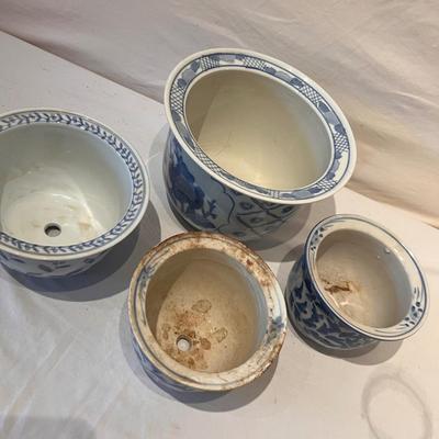 Blue/White China Plant Pots & More (LR-RG)