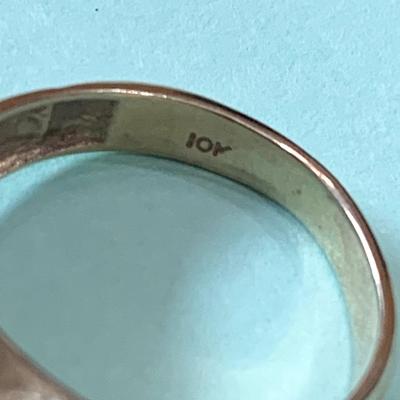 10k Yellow Gold Estate Ring Size 8
