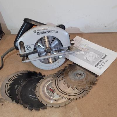 Circular Saw and Blades (WC-EL)