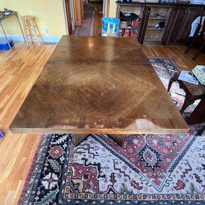 Mid Century Modern Expandable Dining Table (DR-RG)