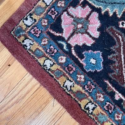 Large 7’7” x 10’3” Accent Rug (DR-RG)