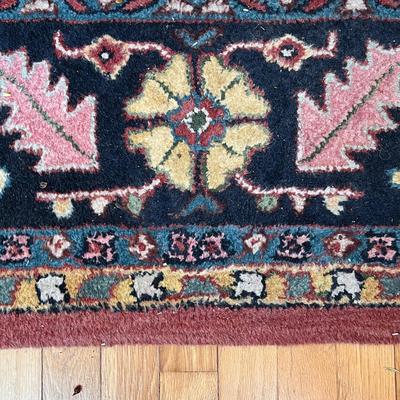 Large 7’7” x 10’3” Accent Rug (DR-RG)