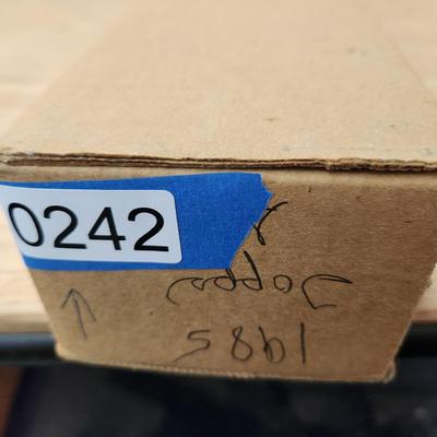 1985 Topps Baseball Cards Box Set