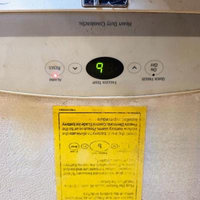Deep freezer