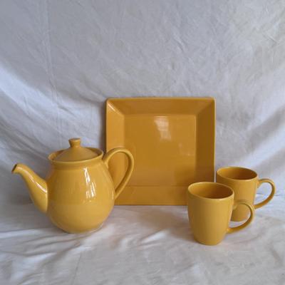 Waechterbach Germany, Sengware, + Pier 1 Red and Yellow Dishes (K-DZ)