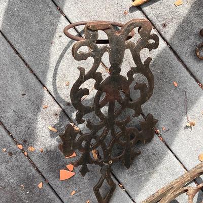 Iron Doormat, Fleur-de-Lis Stakes & More (FD-RG)