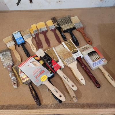 Large Painting Supply Lot (WC-EL)