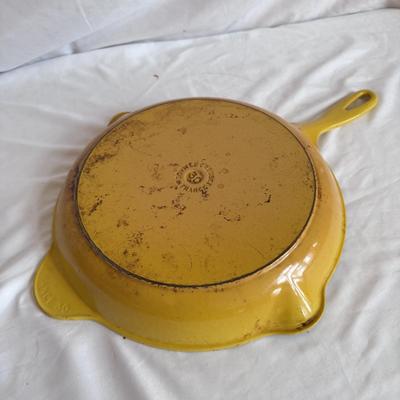 Le Creuset Enameled Cast Iron Skillets (K-DZ)