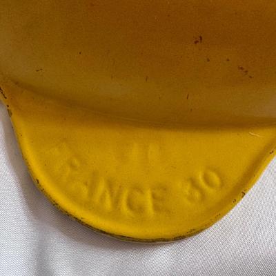Le Creuset Enameled Cast Iron Skillets (K-DZ)