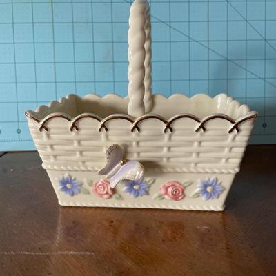 Lennox basket