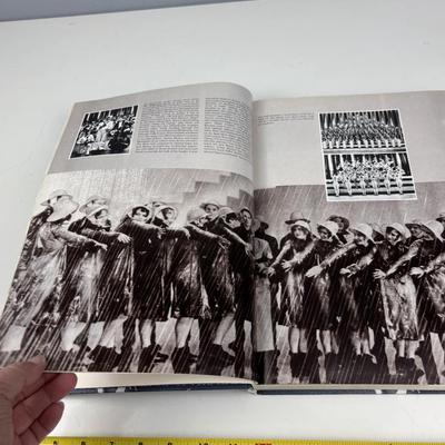 The Hollywood Musical Book