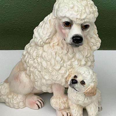 Vintage Taiwan poodle, plus