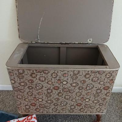 Vintage Burlington Hawkeye Mid Century Sewing Box Basket / Hamper with assortment of fabric and sewing patterns