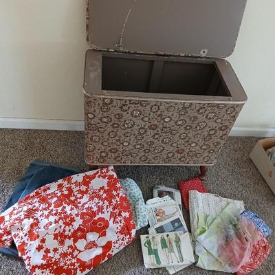Vintage Burlington Hawkeye Mid Century Sewing Box Basket / Hamper with assortment of fabric and sewing patterns