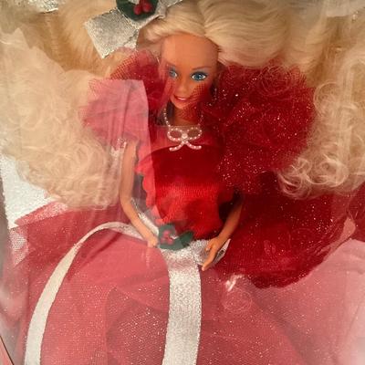 1998 Barbie Happy Holidays Special Edition Mint/Excellent Unopened