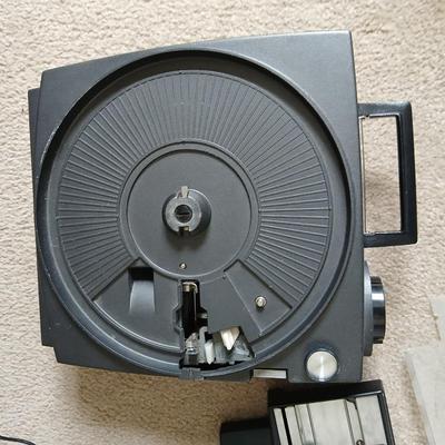 Kodak Carousel 750 Projector with accessories