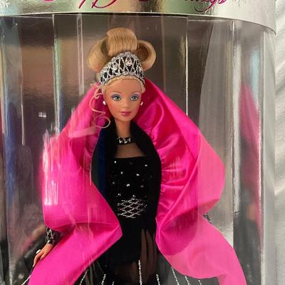 1988 Barbie Happy Holidays Hallmark Edition Mint/Excellent Unopened