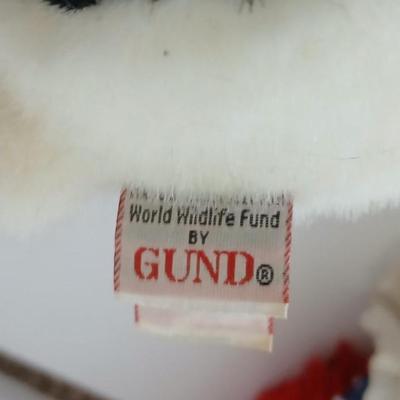 Basket of stuffed animals GUND -GANZ - TY - Bearington- and others