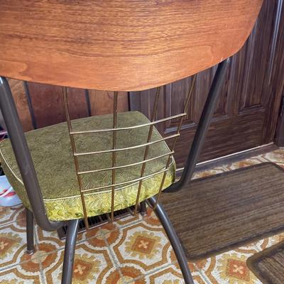 6 vintage Howell chairs