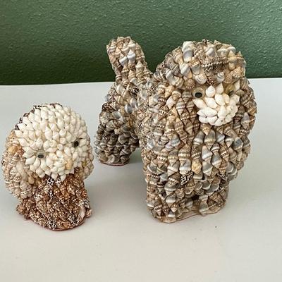 Poodles, seashells