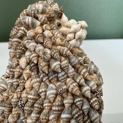 Poodles, seashells