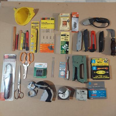 Household Hardware and Tools (WM-BBL)