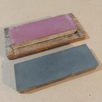 Honing Guide and Sharpening Stones (WM-BBL)