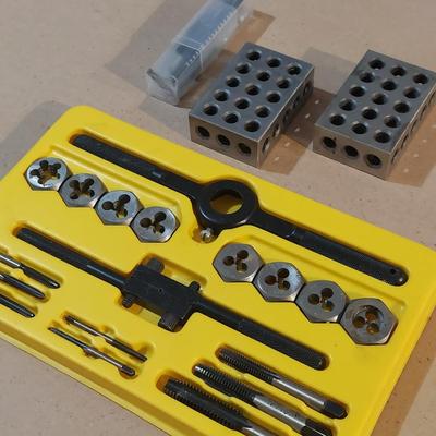Tap & Die Set w/ 1-2-3 Blocks (WM-BBL)