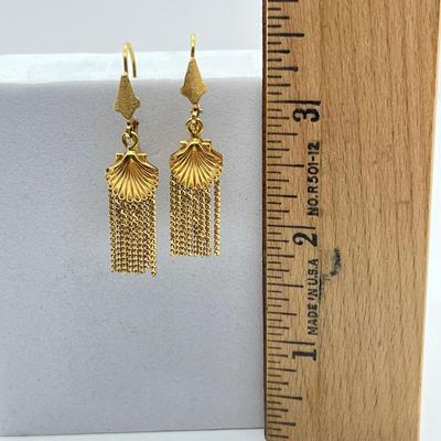 LOT 19J: 18K Gold Earrings - Marked 750 Italy - 5.9 g