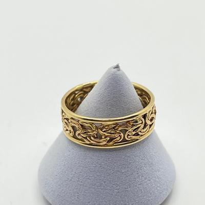LOT 21J: 14K Gold Size 7 Ring - 2.1 g