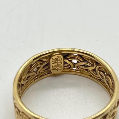 LOT 21J: 14K Gold Size 7 Ring - 2.1 g