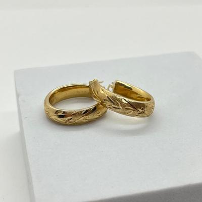 LOT 24J: 14K Gold Hoop Earrings- 2.7 g