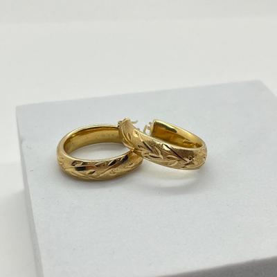 LOT 24J: 14K Gold Hoop Earrings- 2.7 g
