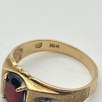 LOT 31J: 10K Gold Size 10 Gemstone and Diamond Ring - 4.3 gtw