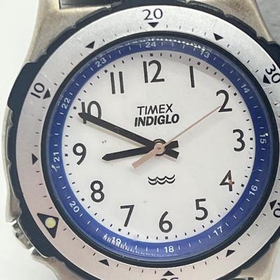 LOT 36J: Three Men's Wrist Watches - Citizen, Fossil, Timex