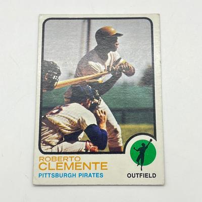 LOT 40J: 1973 Topps Roberto Clemente