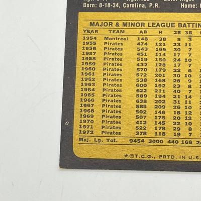 LOT 40J: 1973 Topps Roberto Clemente