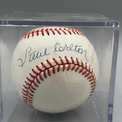 LOT 43: Steve Carlton Signed/Authenticated Baseball & Ricky Bottalico Signed Baseball
