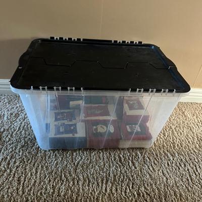 LOT 49: Hallmark Keepsake Tree Ornament Collection w/ Tote & Hallmark Magic Cord Included