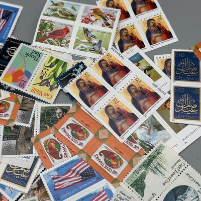 LOT 56: Assorted Vintage Stamp Collection