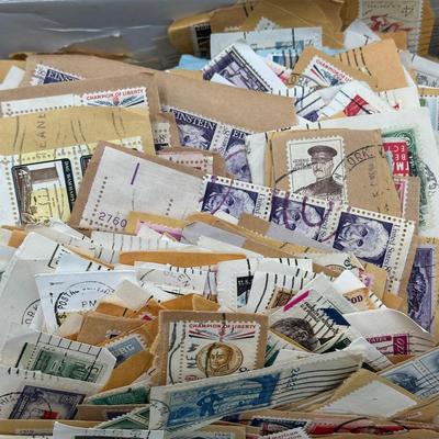 LOT 56: Assorted Vintage Stamp Collection