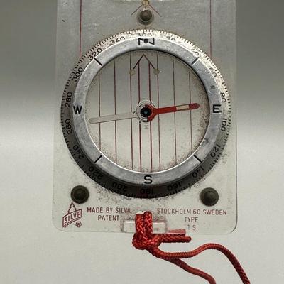 LOT 57: Vintage J-38 Telegraph & Compass
