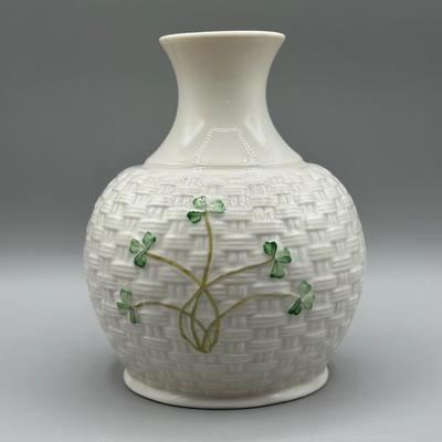 LOT 59: 7” Belleek Porcelain Shamrock Basketweave Vase