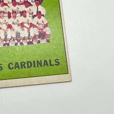 LOT 64: 1960s Baseball Cards - 1961 Ron Santo Rookie and Whitey Ford, 1962 Brooks Robinson and Whitey Herzog, 1965 Don Drysdale and More