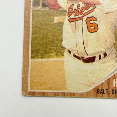 LOT 64: 1960s Baseball Cards - 1961 Ron Santo Rookie and Whitey Ford, 1962 Brooks Robinson and Whitey Herzog, 1965 Don Drysdale and More