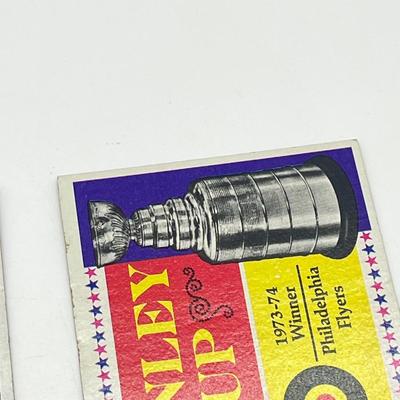 LOT 67: 8 Vintage NHL Cards - Bobby Orr, Gordie Howe, Bobby Clarke, and More
