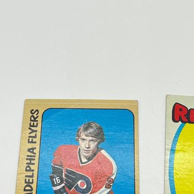 LOT 67: 8 Vintage NHL Cards - Bobby Orr, Gordie Howe, Bobby Clarke, and More