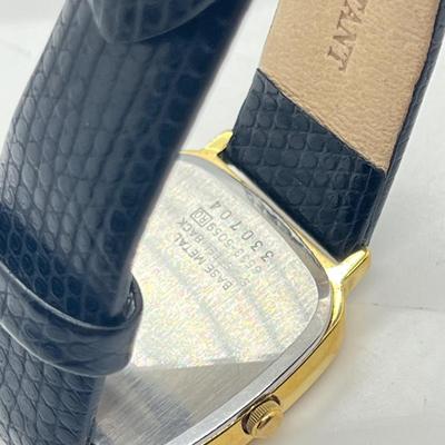 LOT 69J: Three Seiko Watches